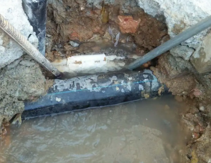 安龙测漏水之水管漏水